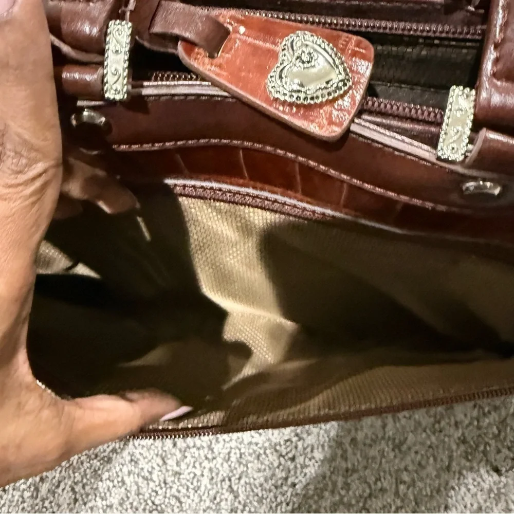 Vtg MARC CHANTEL EMBOSSED Crocodile Brown Leather Briefcase RARE Zip Closure